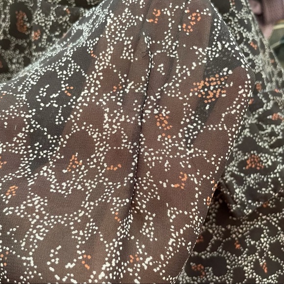 Cupcakes and Cashmere Ruffle Dress Size Medium - Picture 9 of 13